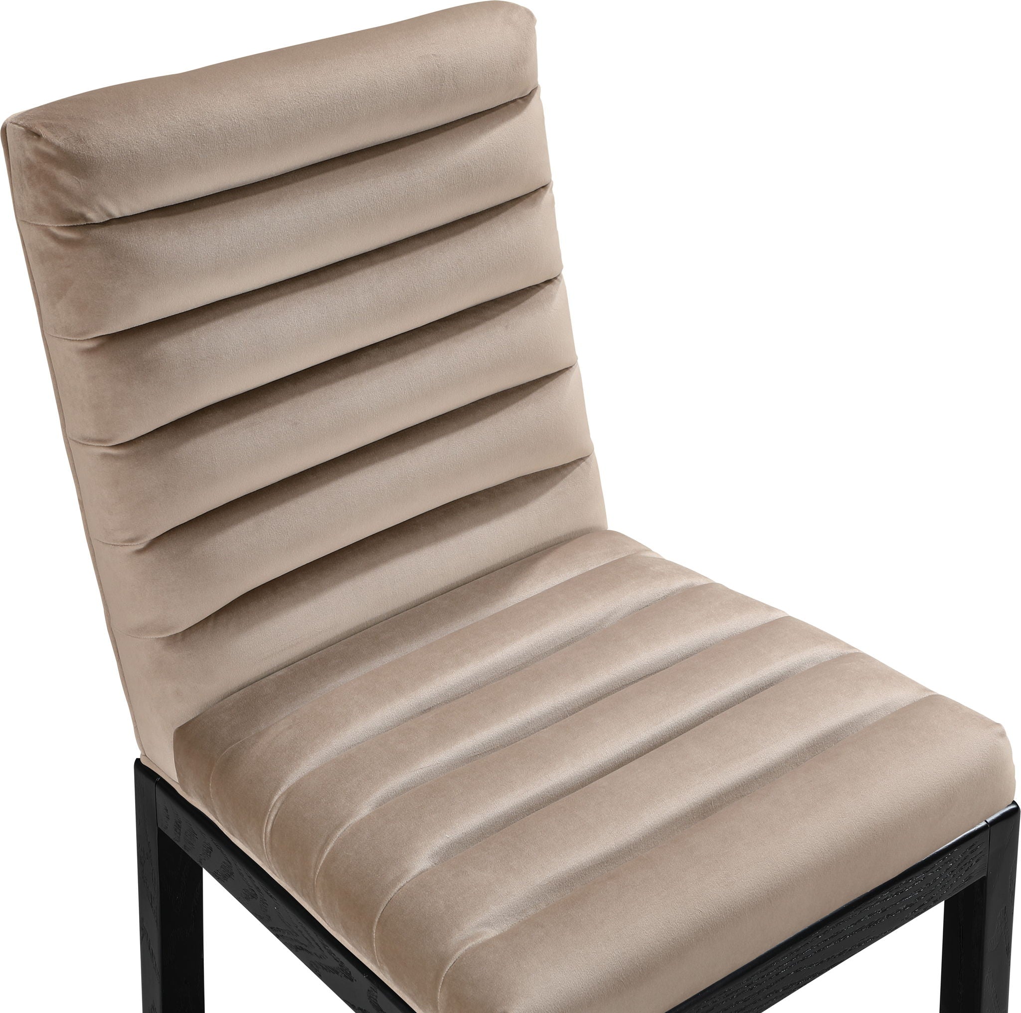 Evelyn - Dining Chair With Black Legs