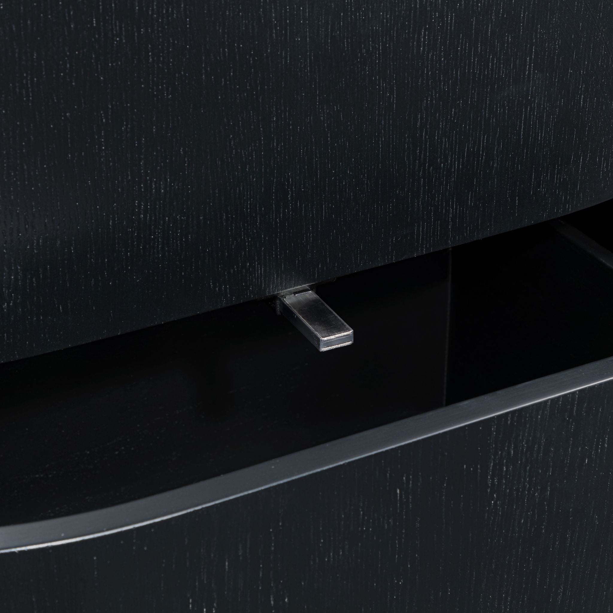 Everett - Night Stand