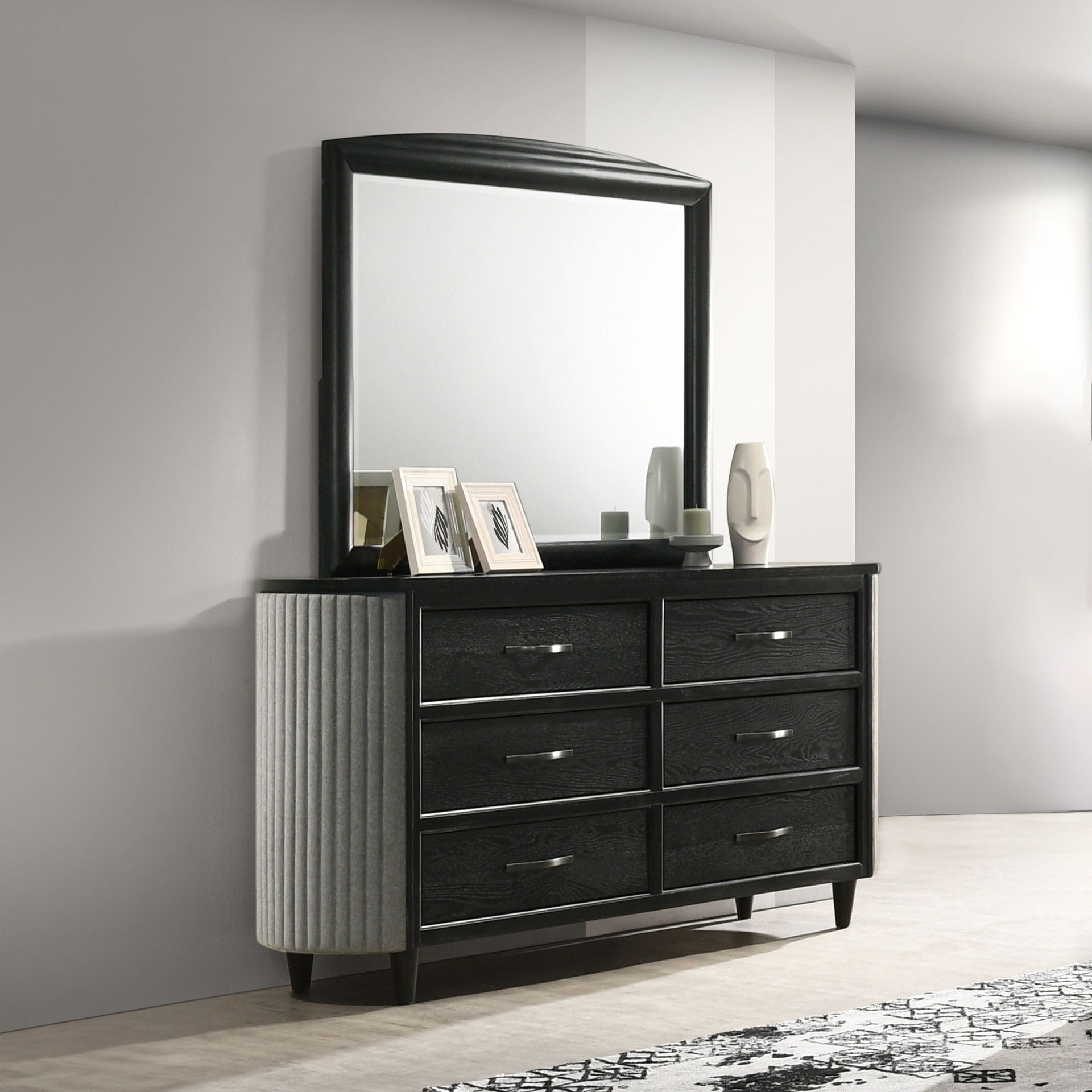 Skyline - Mirror - Onyx