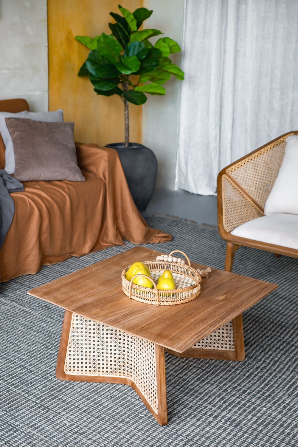 Teak Coffee Table - Natural Wood / Brown